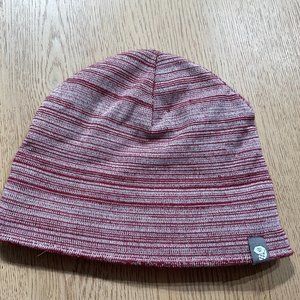 Pink / Red Women's Mountain Hardware Beanie